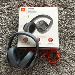 New JBL Everest Elite noise cancelling headphones.